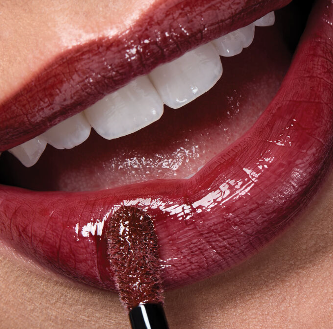 New! Limited-Edition† Mary Kay Unlimited® Lip Gloss 0.13 fl. oz Rose Noir (Cream)